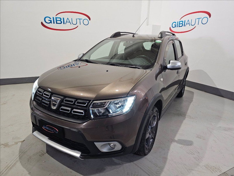 Dacia Sandero usata a Palermo (4)