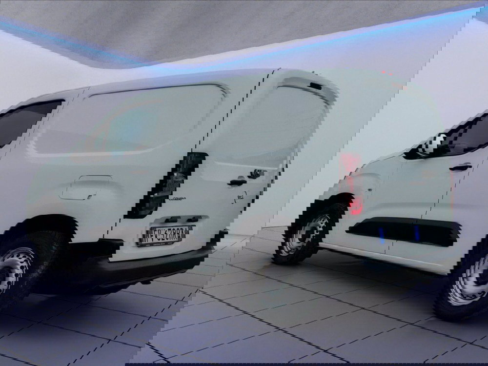 Opel Combo Furgone usata a Milano (5)