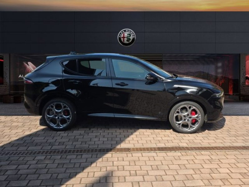 Alfa Romeo Tonale nuova a Monza e Brianza (4)