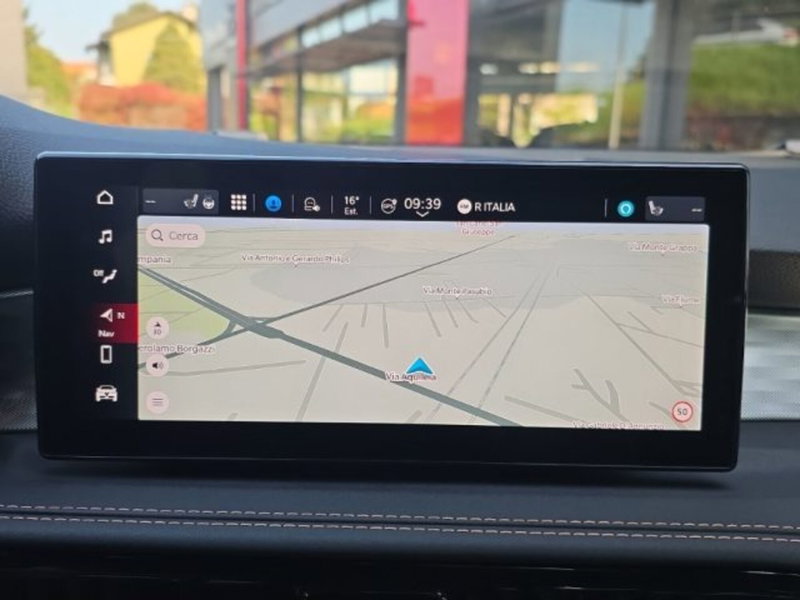 Alfa Romeo Tonale nuova a Monza e Brianza (16)