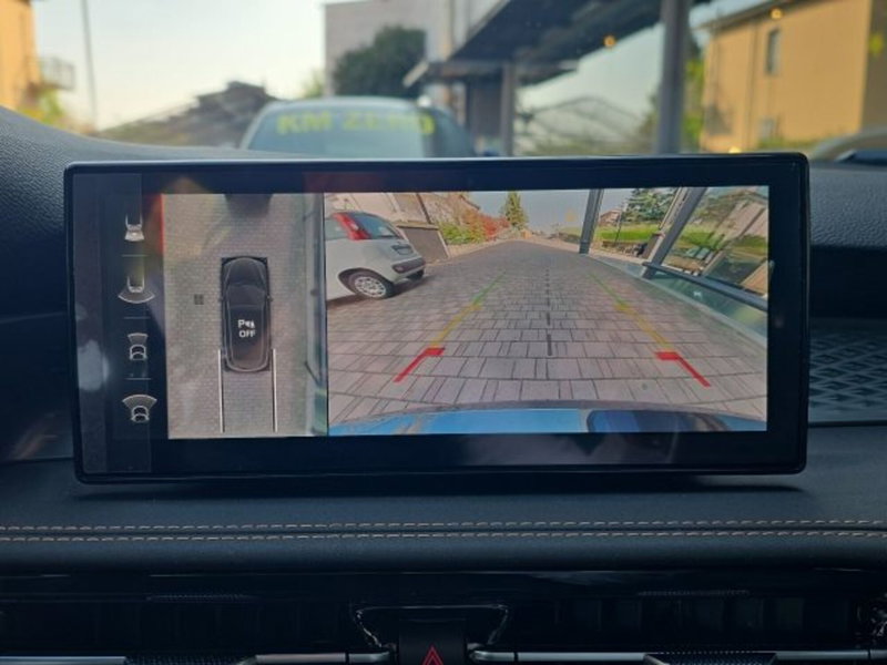 Alfa Romeo Tonale nuova a Monza e Brianza (17)