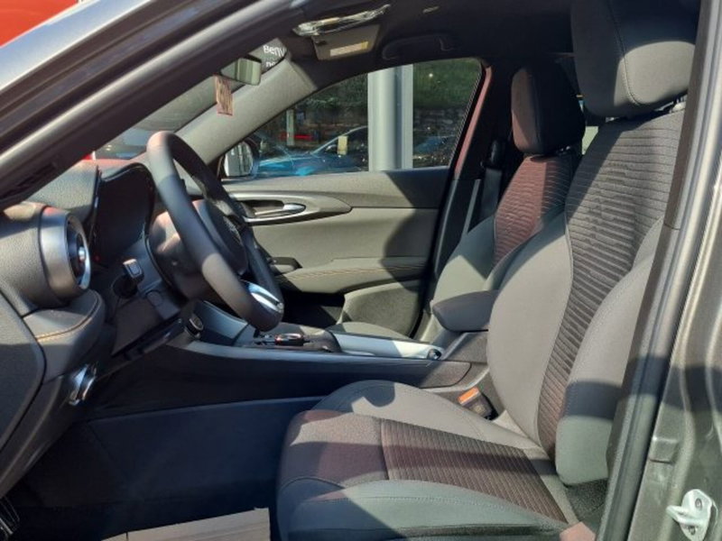 Alfa Romeo Tonale nuova a Monza e Brianza (11)