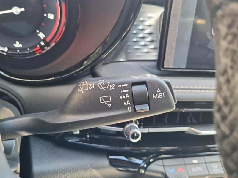 Alfa Romeo Tonale nuova a Monza e Brianza (18)