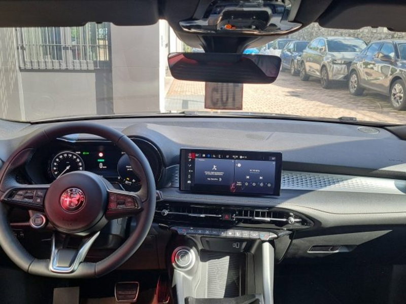 Alfa Romeo Tonale nuova a Monza e Brianza (8)