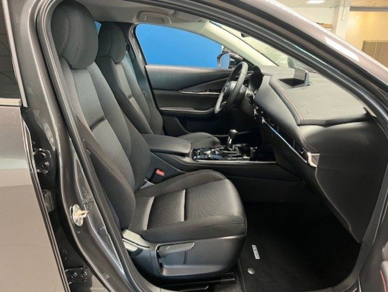 Mazda CX-30 nuova a Cuneo (13)