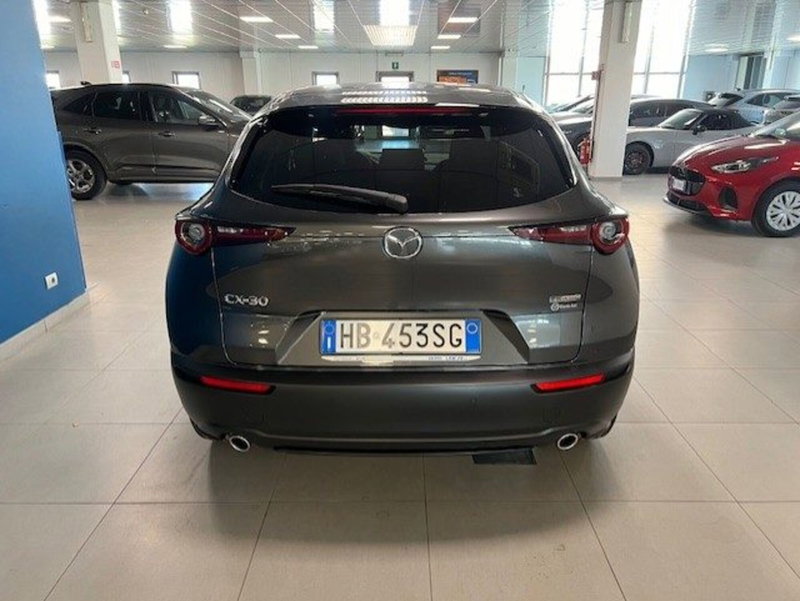 Mazda CX-30 nuova a Cuneo (5)