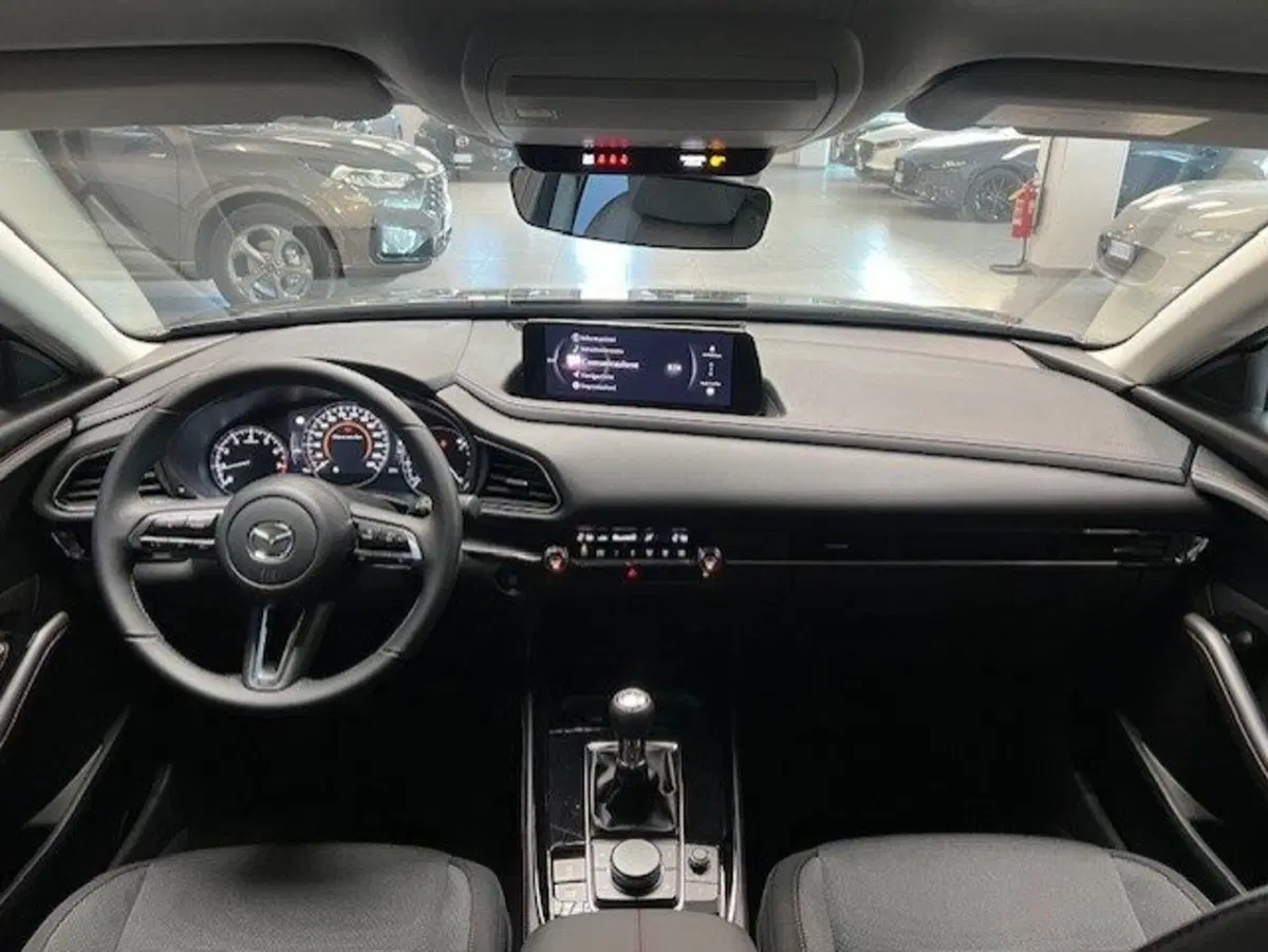 Mazda CX-30 nuova a Cuneo (7)
