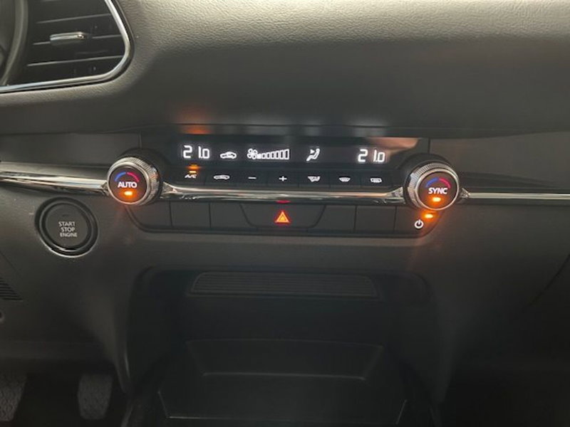 Mazda CX-30 nuova a Cuneo (9)