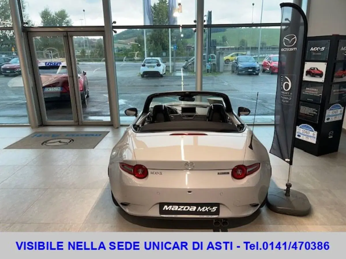 Mazda MX-5 nuova a Cuneo (4)