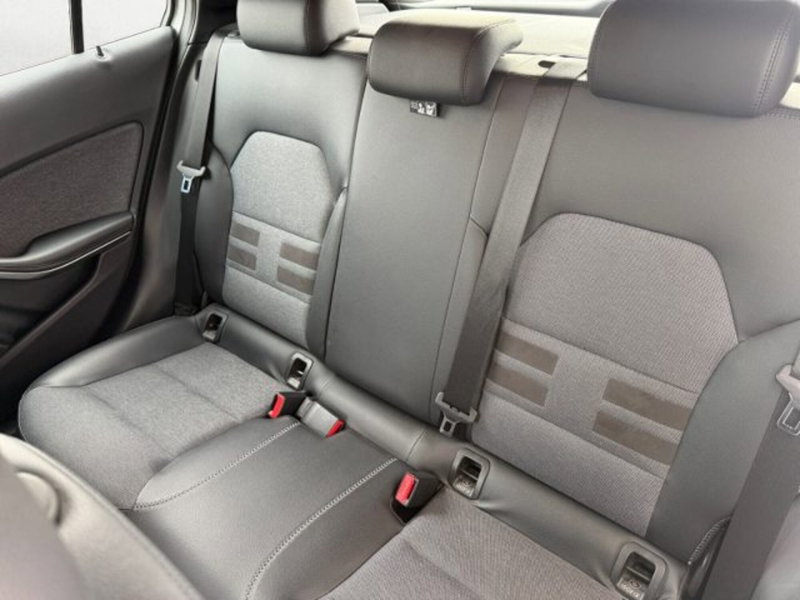 Mercedes-Benz GLA SUV usata a Treviso (11)