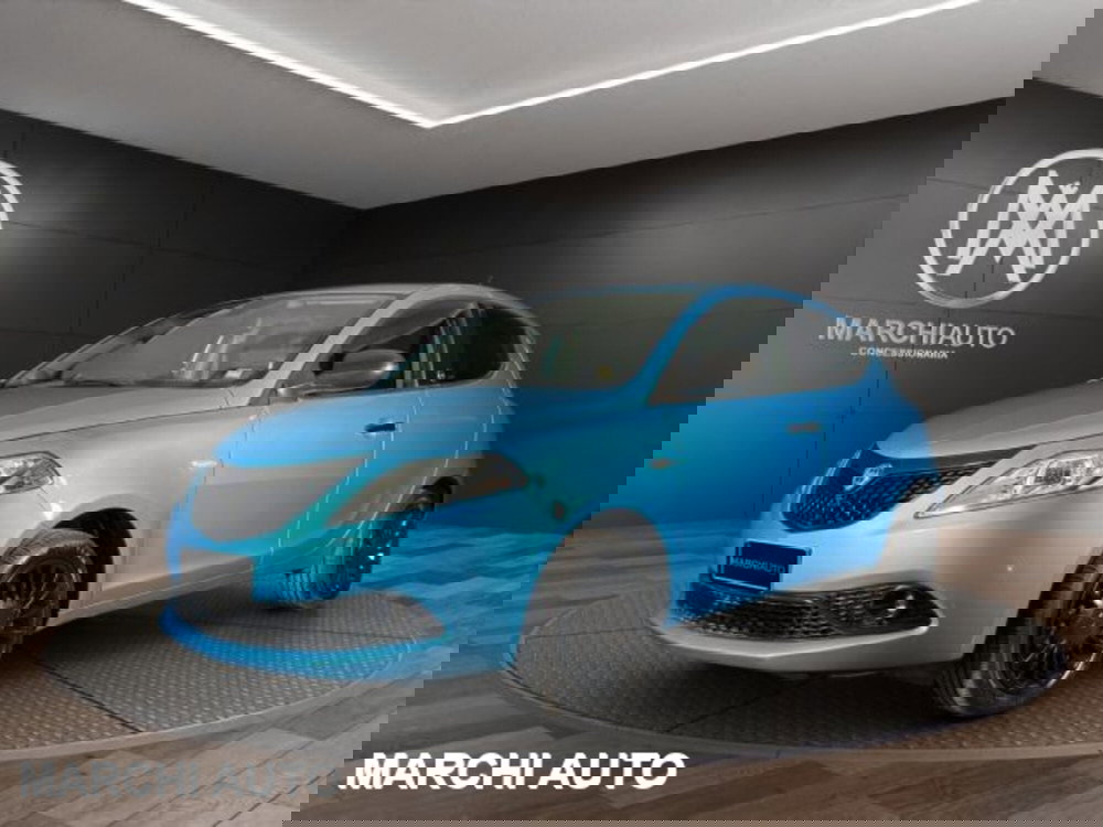 Lancia Ypsilon usata a Perugia