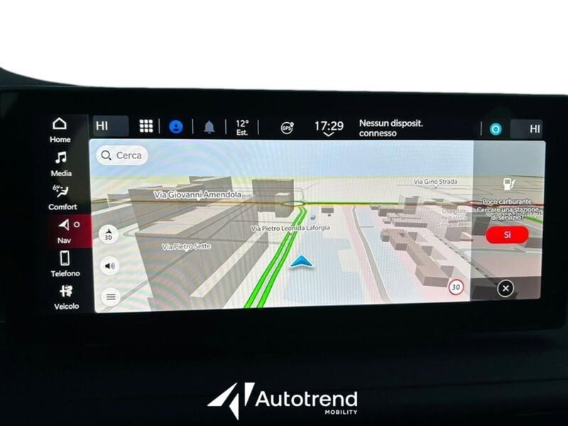 Alfa Romeo Tonale usata a Lecce (15)