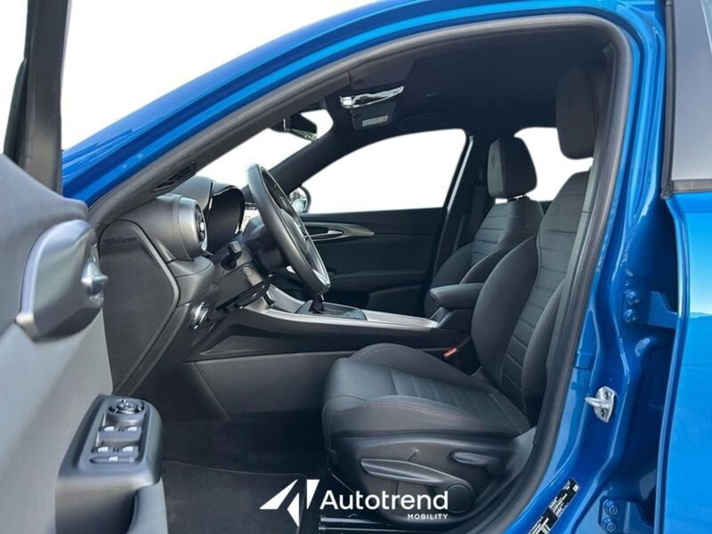 Alfa Romeo Tonale usata a Lecce (7)