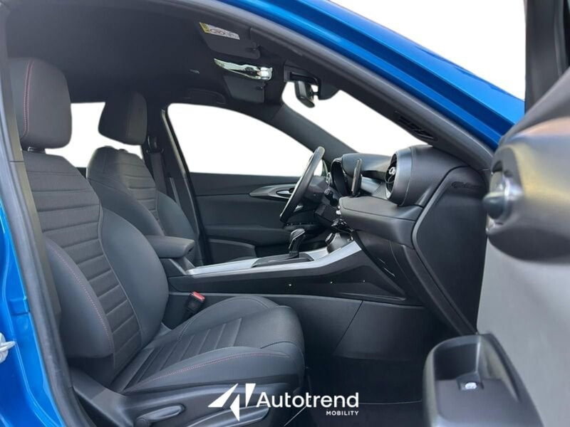 Alfa Romeo Tonale usata a Lecce (8)