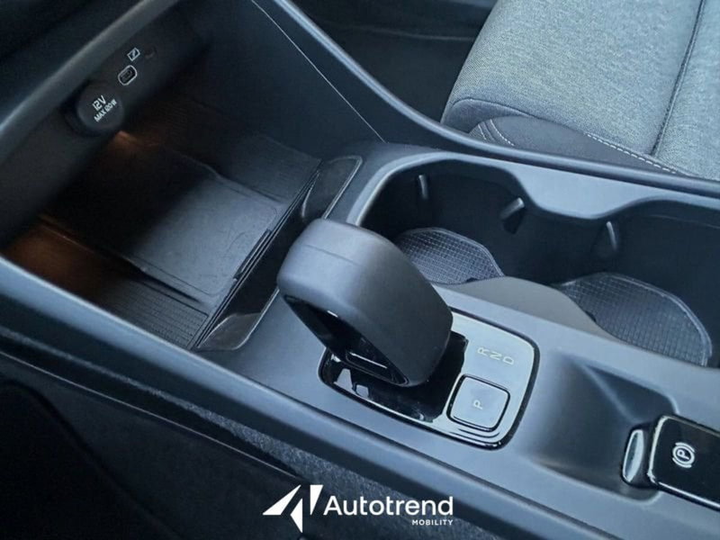 Volvo XC40 usata a Lecce (19)