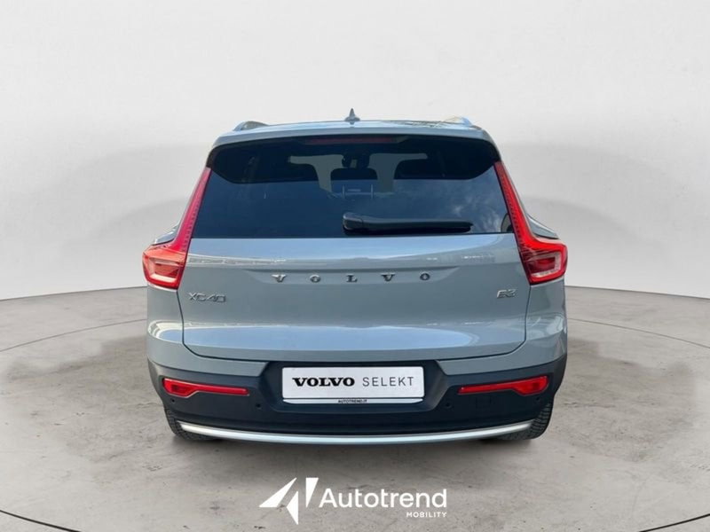 Volvo XC40 usata a Lecce (4)