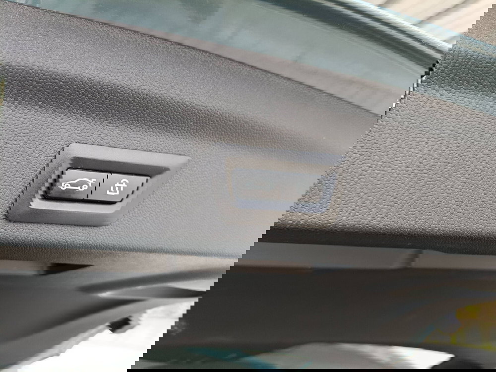 MINI Mini Countryman usata a Ascoli Piceno (17)