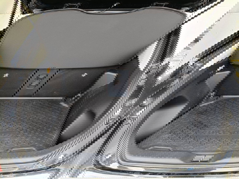 Toyota Yaris Cross usata a Ascoli Piceno (18)