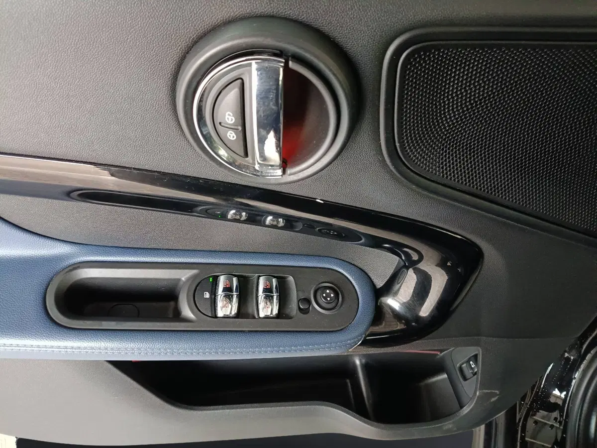 MINI Mini Countryman usata a Ascoli Piceno (16)