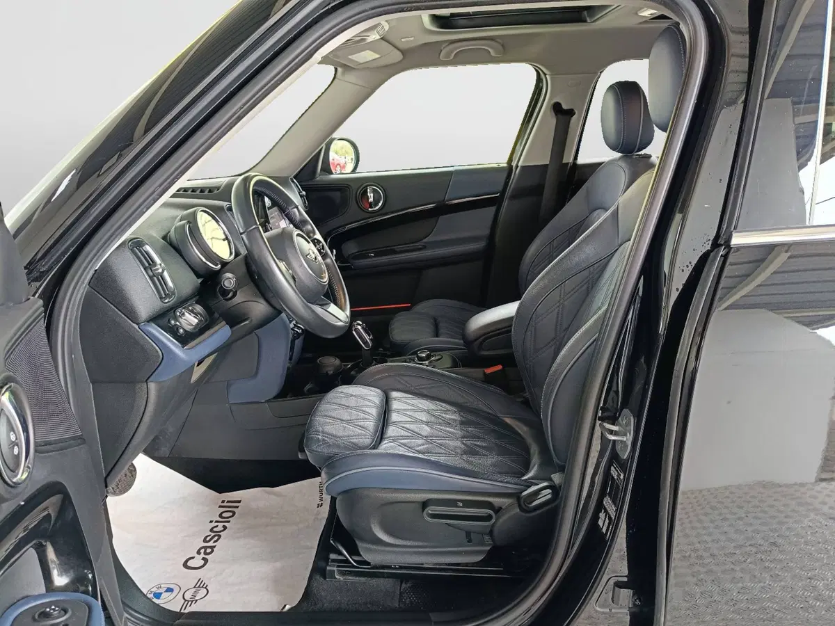 MINI Mini Countryman usata a Ascoli Piceno (8)