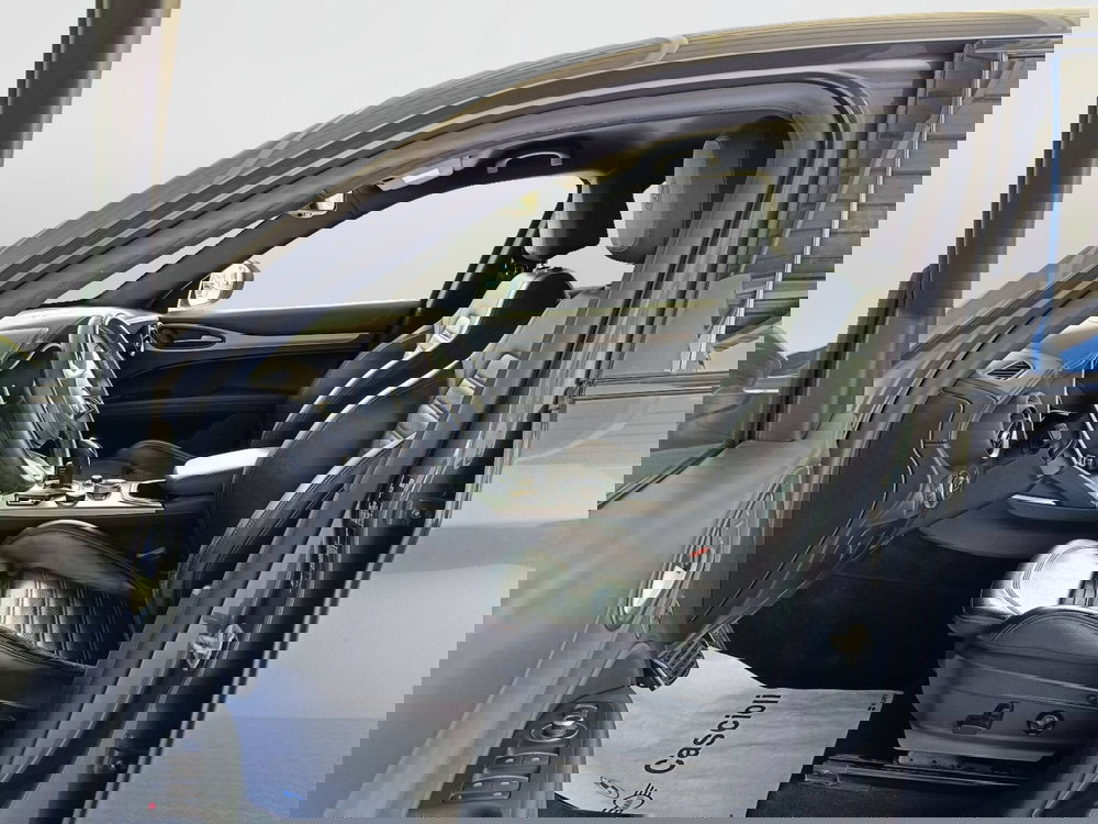 Alfa Romeo Stelvio usata a Ascoli Piceno (8)