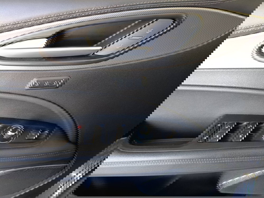 Alfa Romeo Stelvio usata a Ascoli Piceno (15)