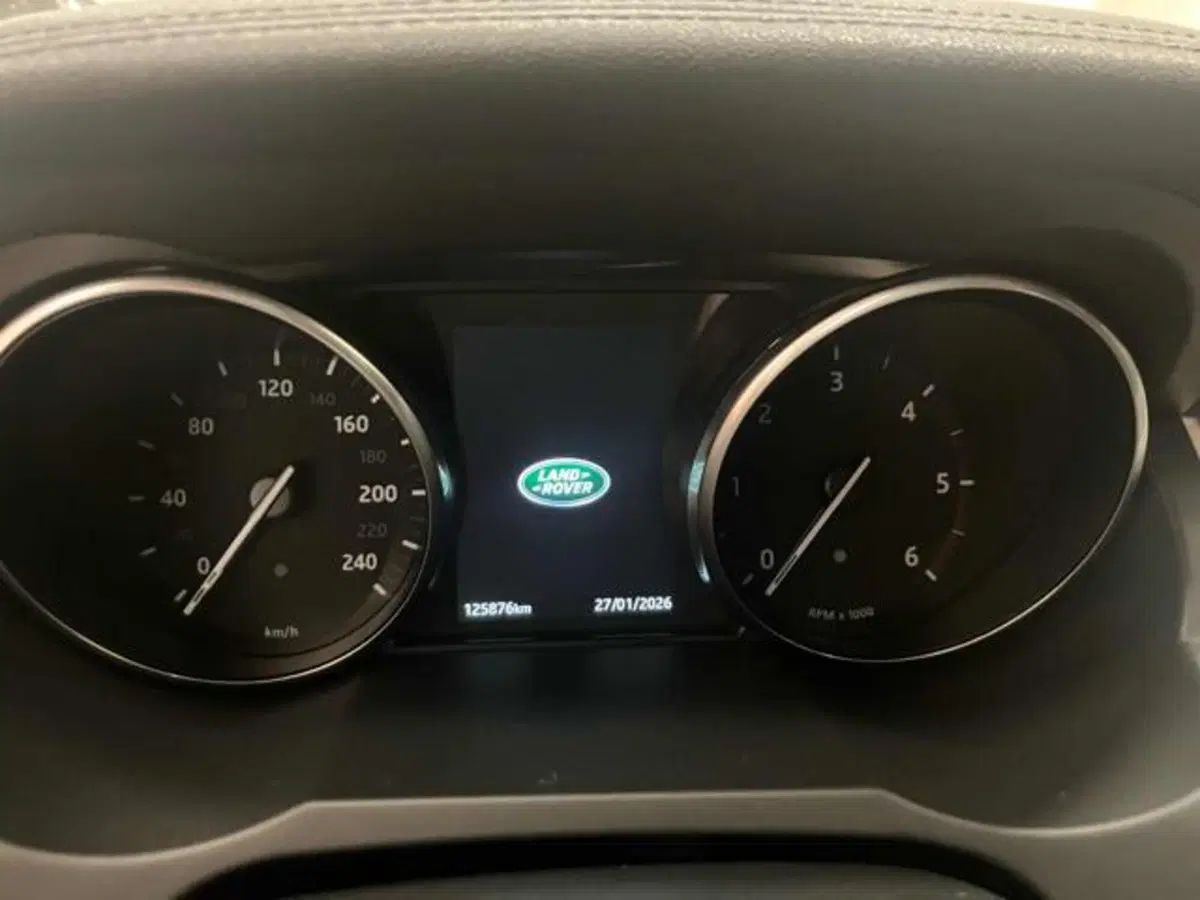 Land Rover Range Rover Evoque usata a Lucca (10)