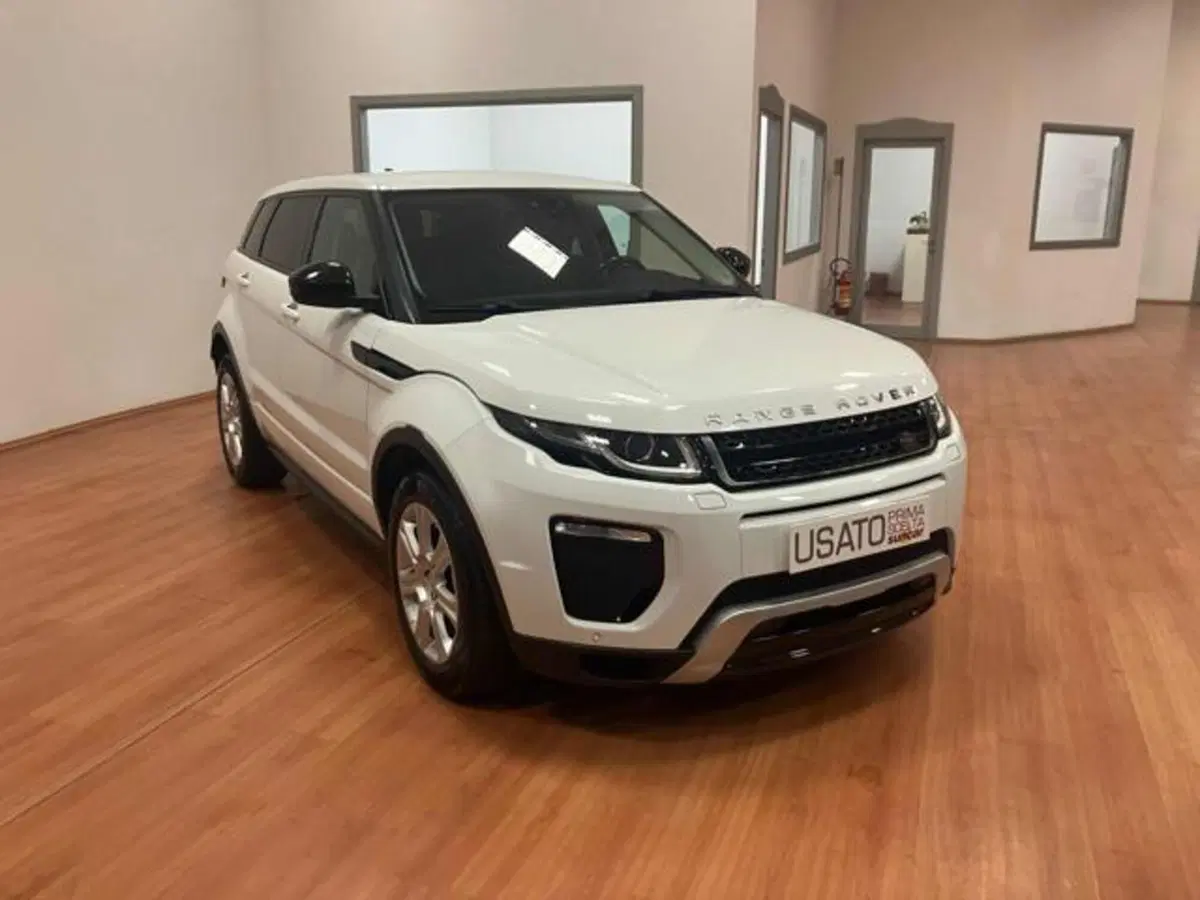 Land Rover Range Rover Evoque usata a Lucca (2)