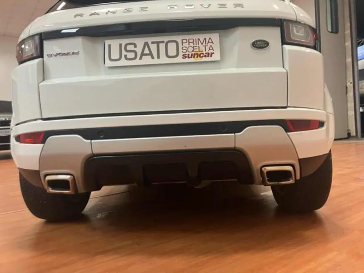 Land Rover Range Rover Evoque usata a Lucca (5)