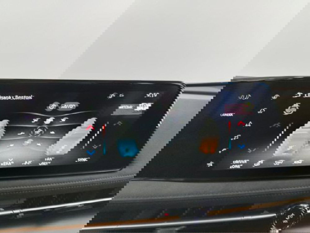 Nissan Ariya usata a Como (16)