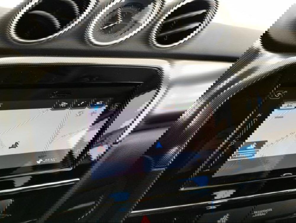 Suzuki Vitara usata a Como (16)