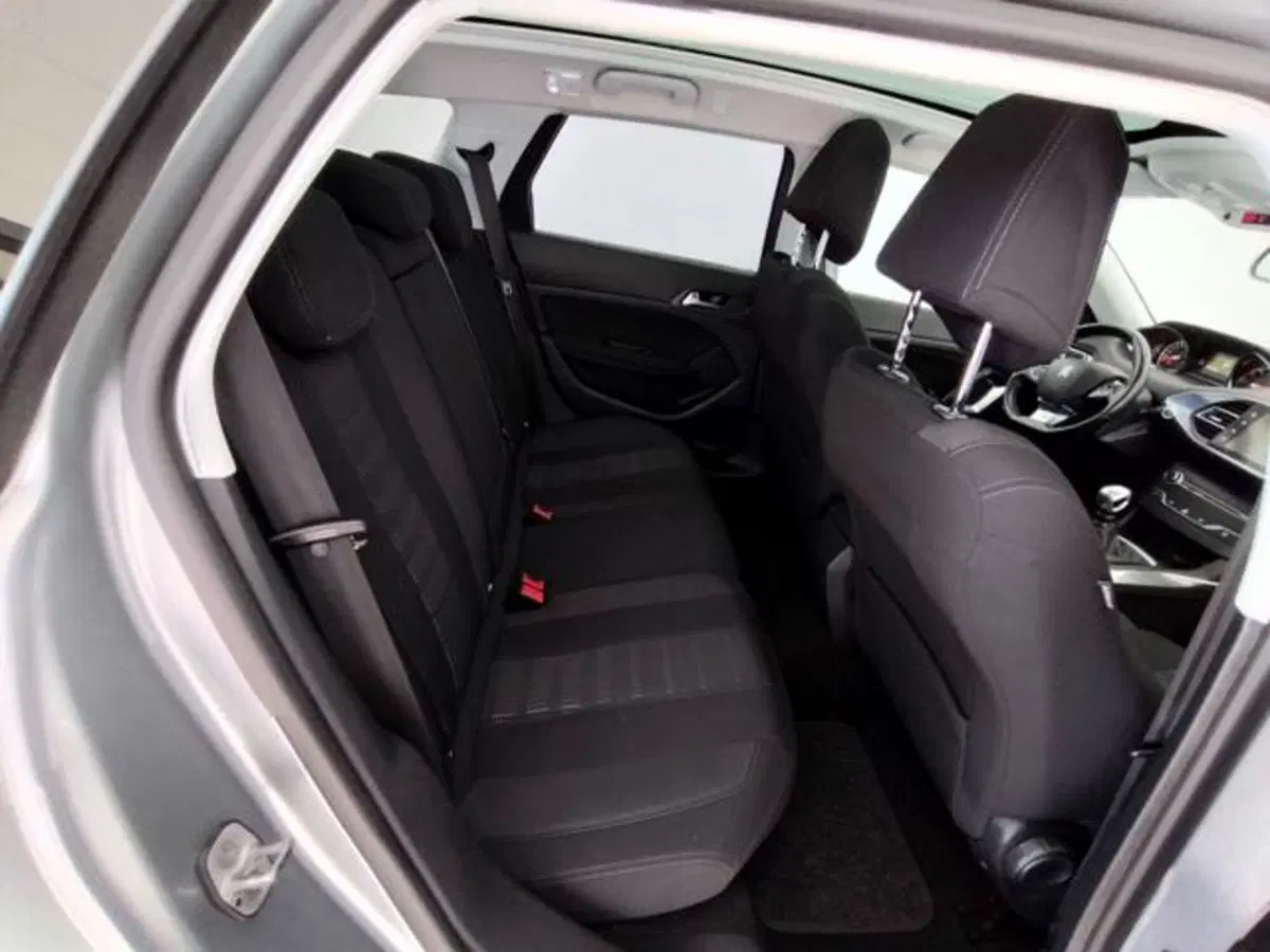 Peugeot 308 SW usata a Como (5)