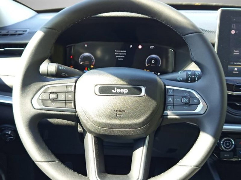 Jeep Compass nuova a Frosinone (10)