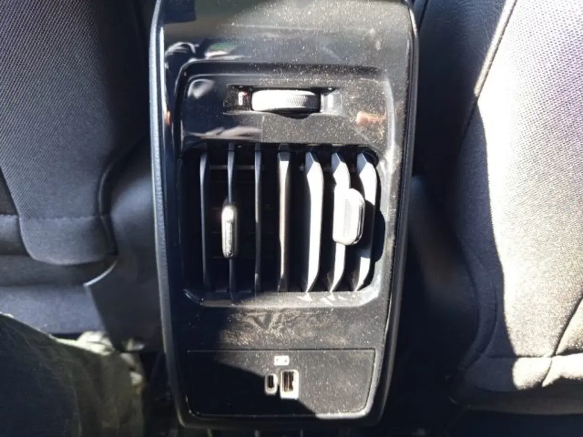 Jeep Compass nuova a Frosinone (13)