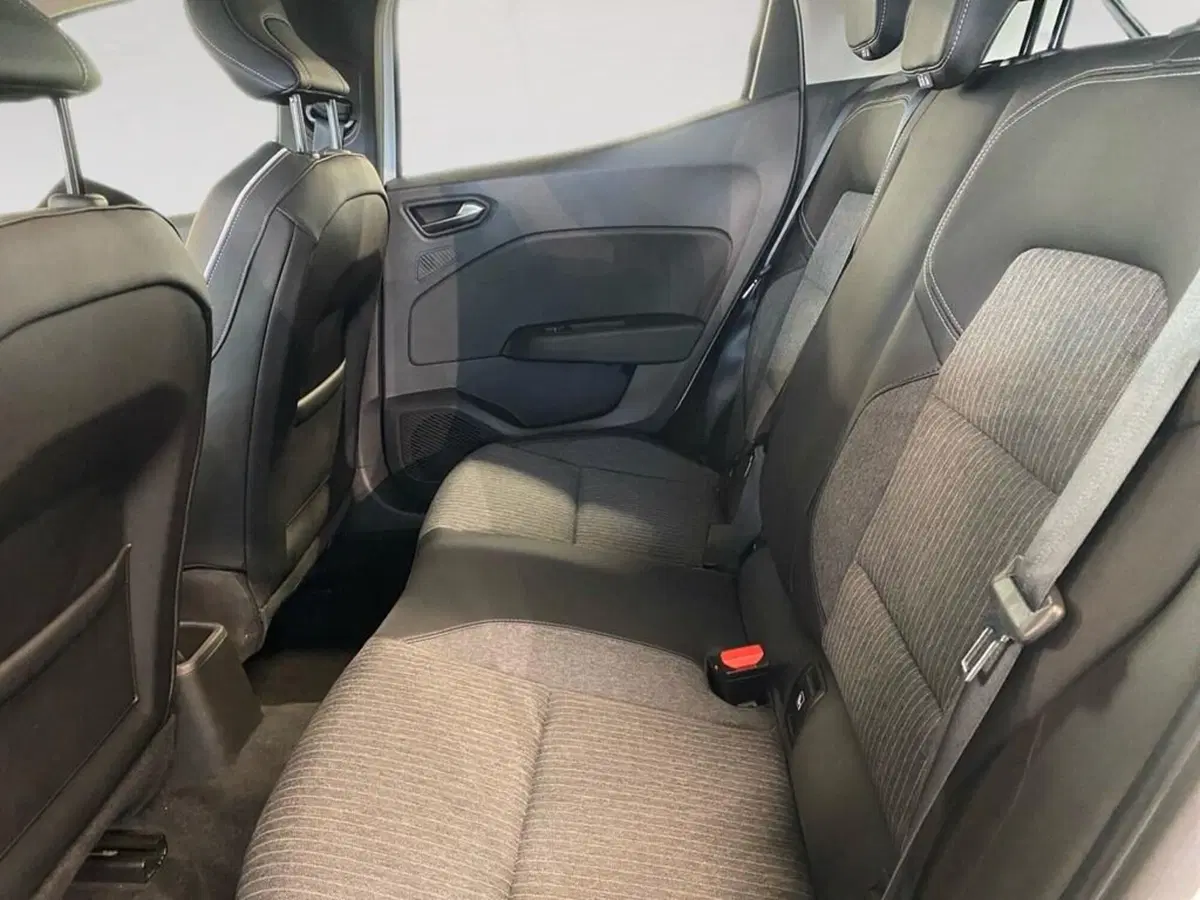 Renault Clio usata a Torino (8)