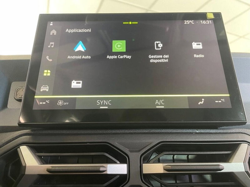 Dacia Bigster nuova a Torino (10)