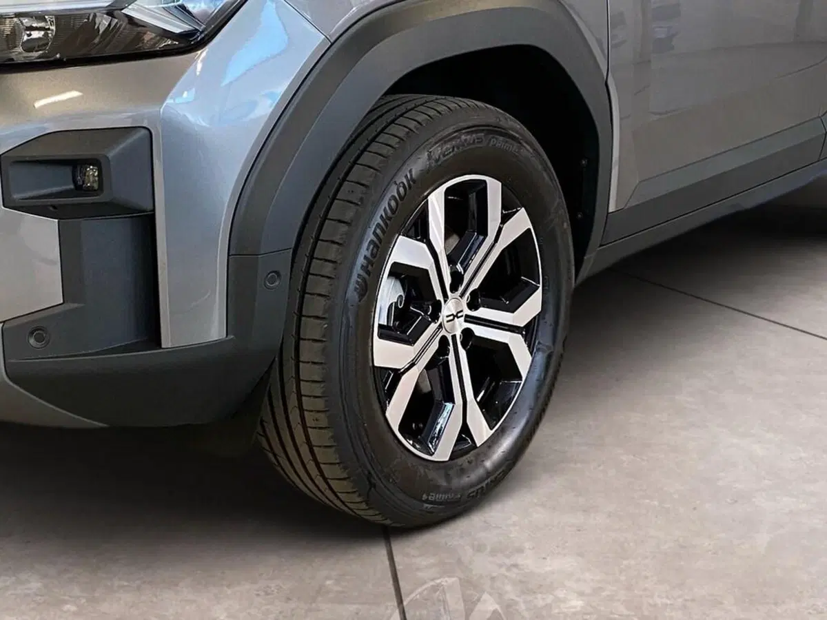 Dacia Bigster nuova a Torino (15)