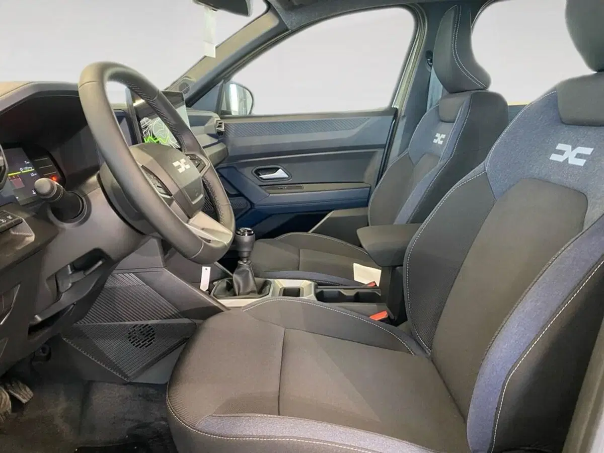 Dacia Bigster nuova a Torino (7)