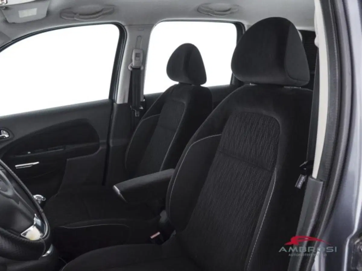 Citroen C3 Picasso usata a Perugia (8)