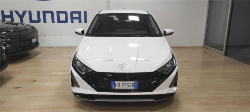 Hyundai i20 nuova a Bari (2)