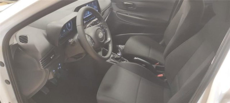 Hyundai i20 nuova a Bari (6)