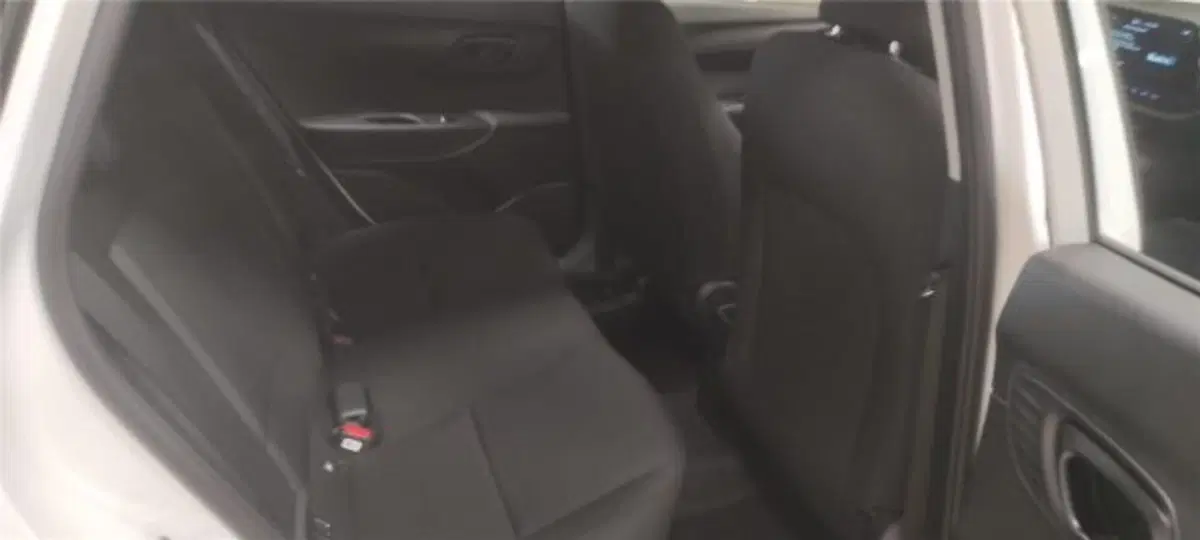 Hyundai i20 nuova a Bari (8)