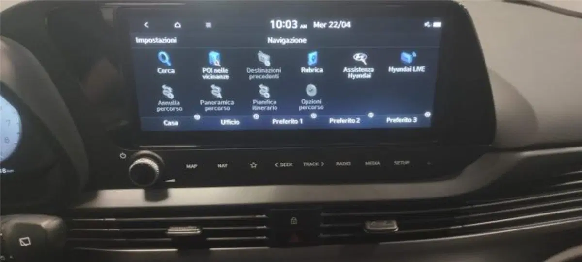 Hyundai i20 nuova a Bari (15)