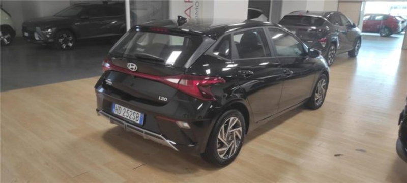 Hyundai i20 nuova a Bari (4)