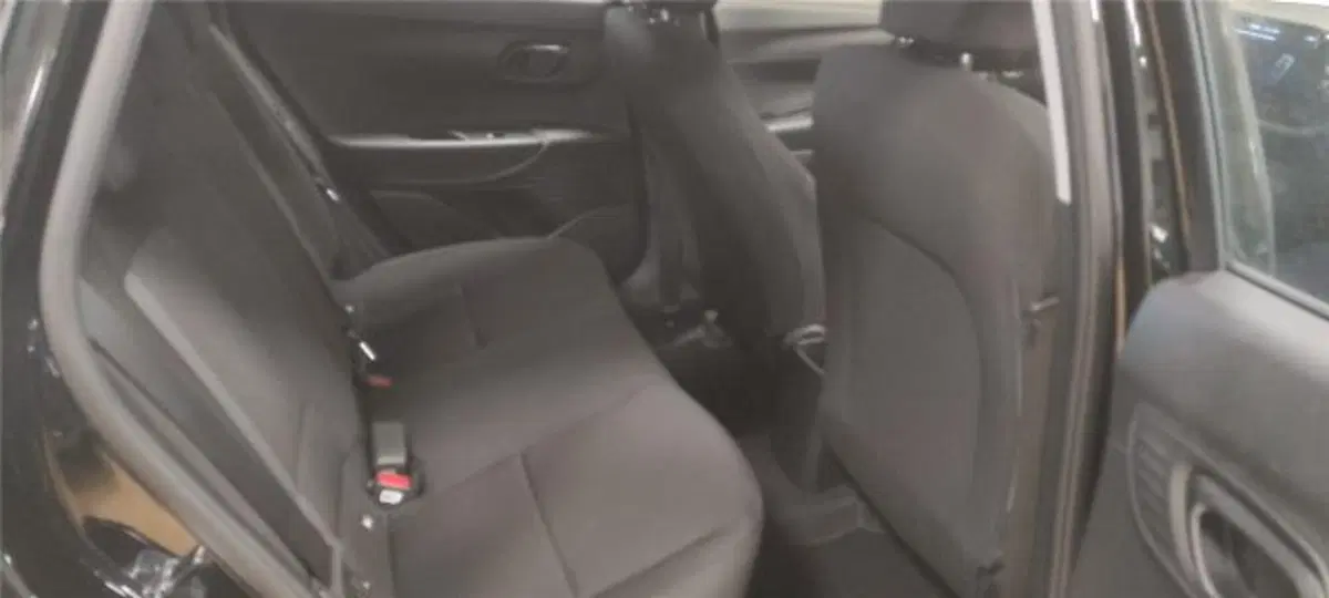Hyundai i20 nuova a Bari (8)