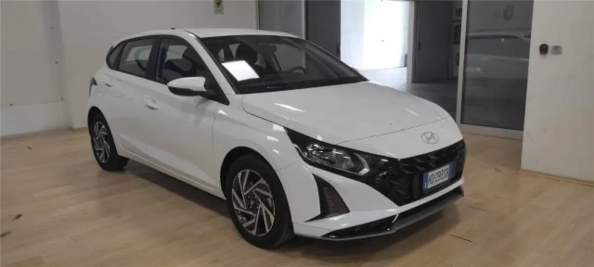 Hyundai i20 nuova a Bari