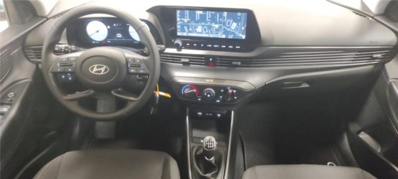 Hyundai i20 nuova a Bari (10)