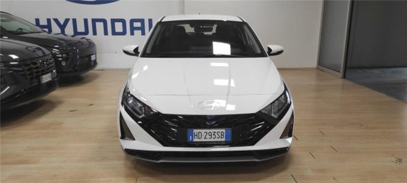 Hyundai i20 nuova a Bari (3)