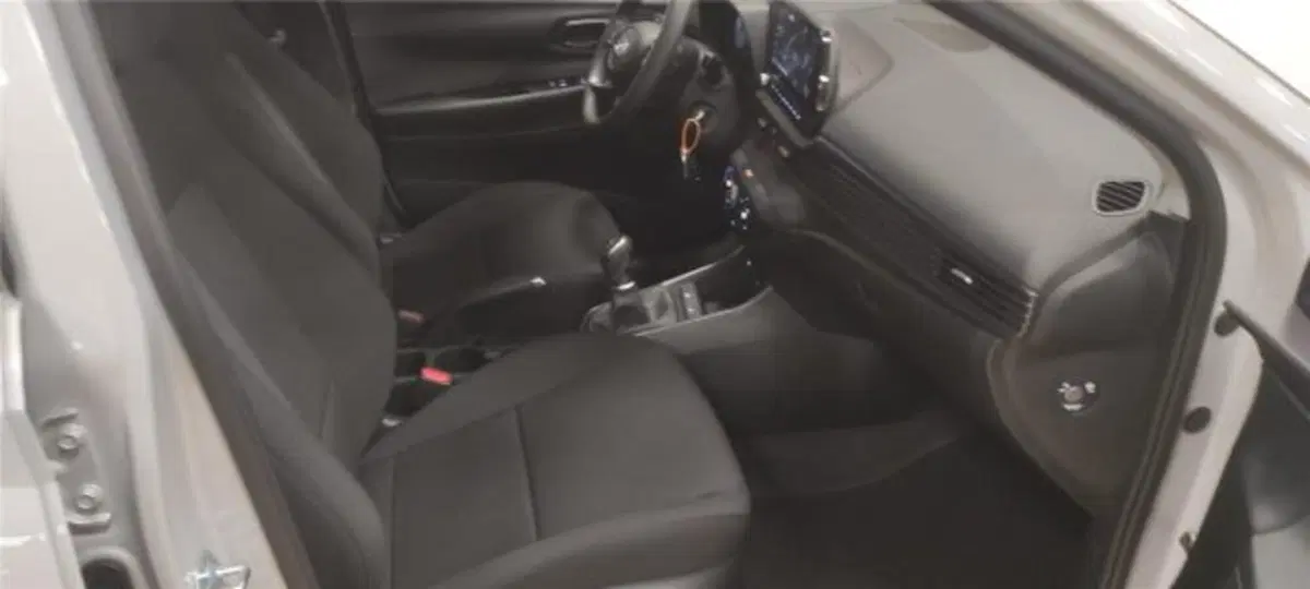 Hyundai i20 nuova a Bari (7)