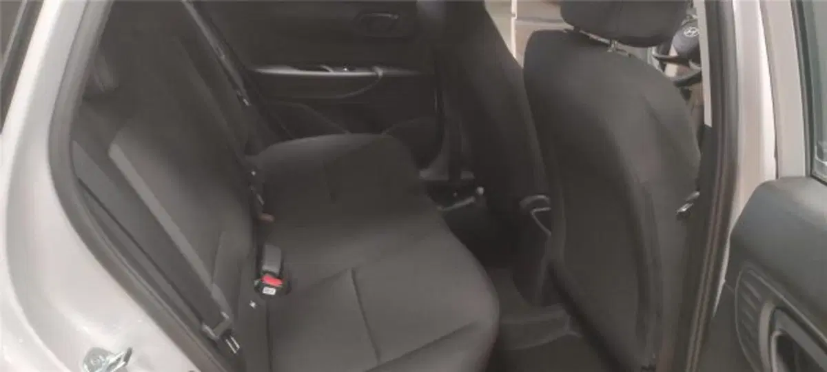 Hyundai i20 nuova a Bari (8)